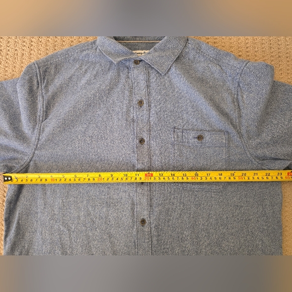 Tommy Bahama Long Sleeve Soft Cozy Button Down Shirt (US L) - Picture 8 of 11